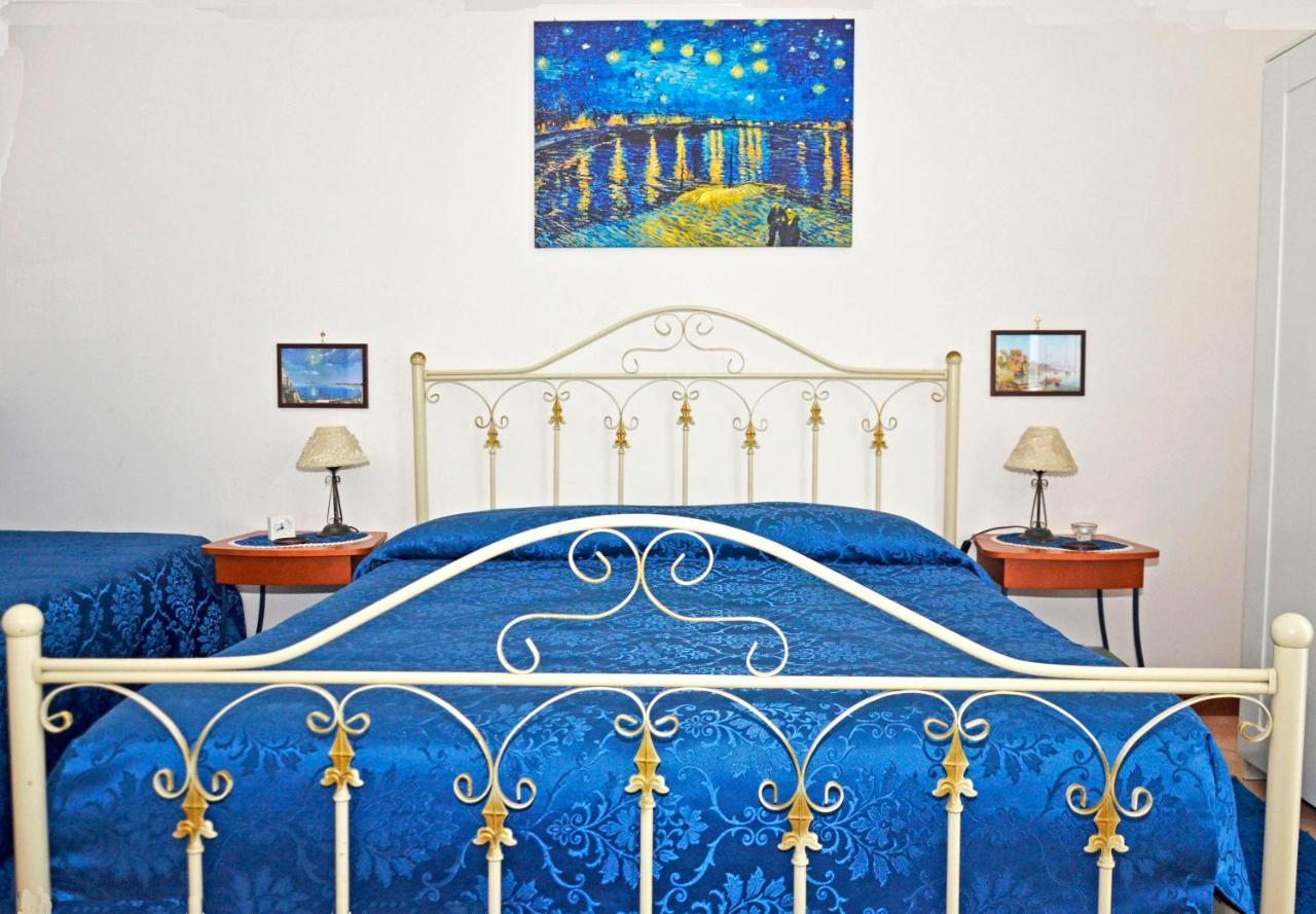 Bed & Breakfast A Castel Capuano Neapel Exterior foto